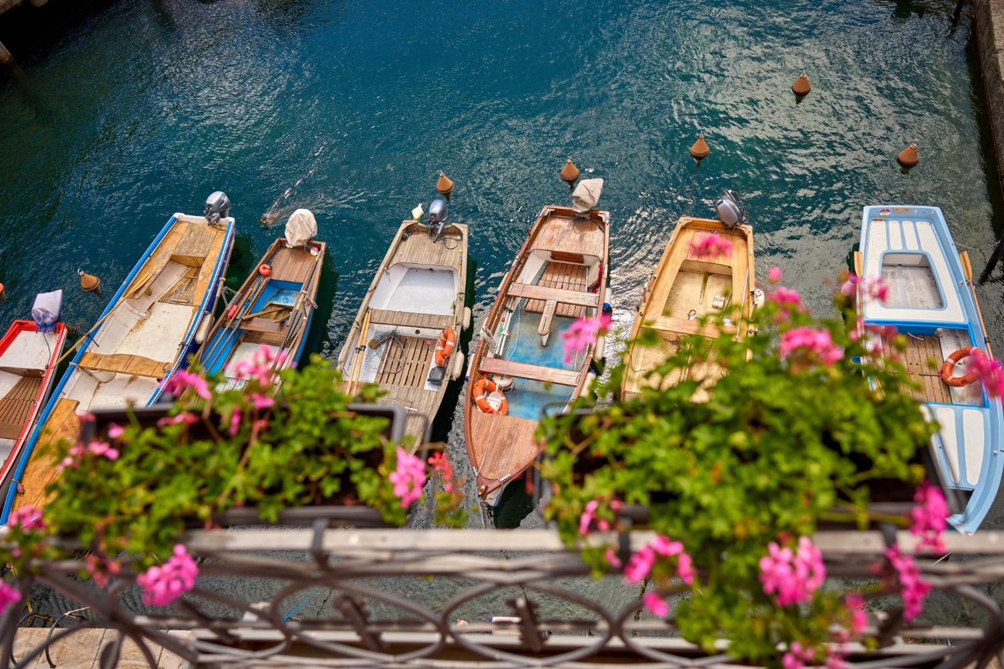 Hotel Geier Torbole Sul Garda ภายนอก รูปภาพ