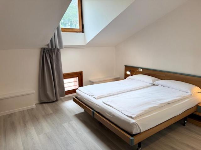 Hotel Geier Torbole Sul Garda ภายนอก รูปภาพ