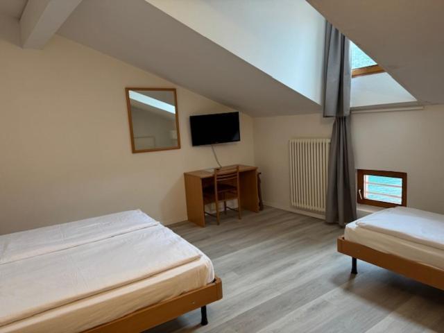 Hotel Geier Torbole Sul Garda ภายนอก รูปภาพ